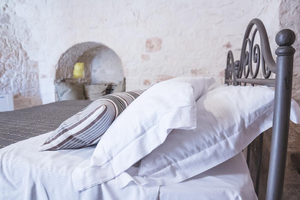 Borgo Sardedda Suites Locorotondo Ngoại thất bức ảnh